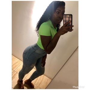 Meet your Posher, Ellinca